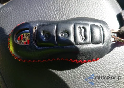 2018 Porsche Macan S из США, поврежденный, VIN WP1AB2A52JLB36388